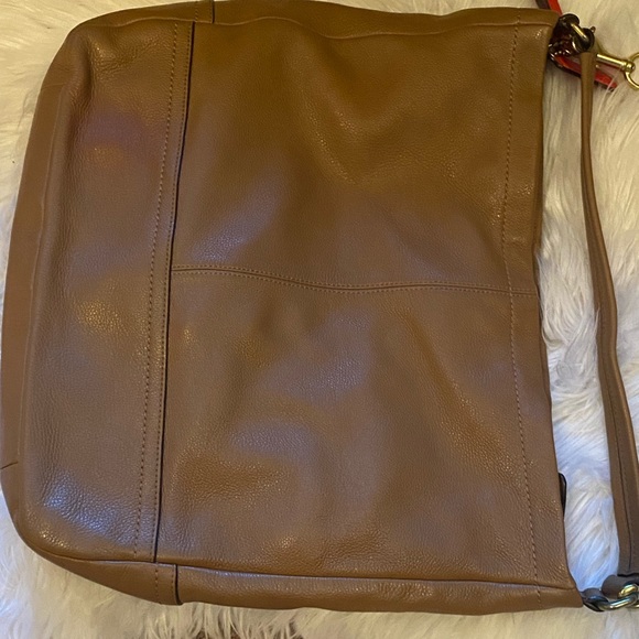 Large coach cross body/over the shoulder bag - Picture 2 of 8